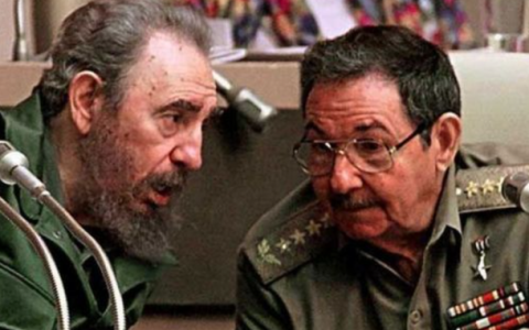 90岁劳尔·卡斯特罗宣布退出，古巴将走向何方？