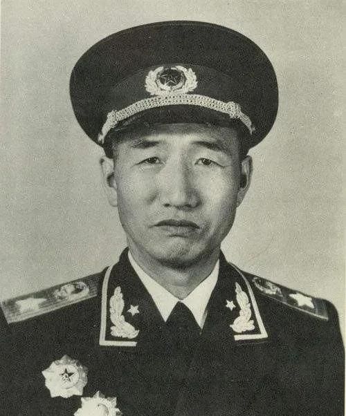1949年开国大典上十大元帅为何只到五位彭帅林彪去了哪里图11