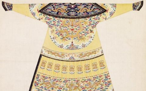 清代的皇帝龙袍是怎样的,海关查获清代龙袍是哪位皇帝的