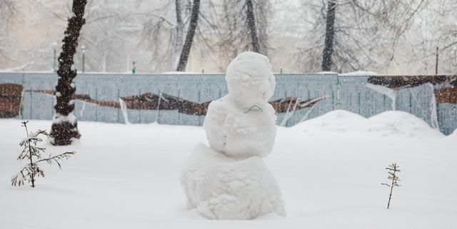 俄罗斯莫斯科遭遇72年来最大降雪图6