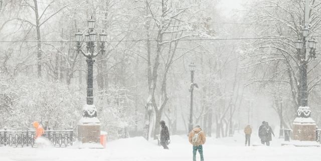俄罗斯莫斯科遭遇72年来最大降雪图11