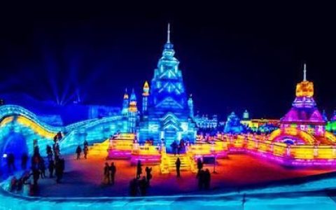 哈尔滨的冰雪大世界旅游介绍(哈尔滨的冰雪大世界在哪个区)