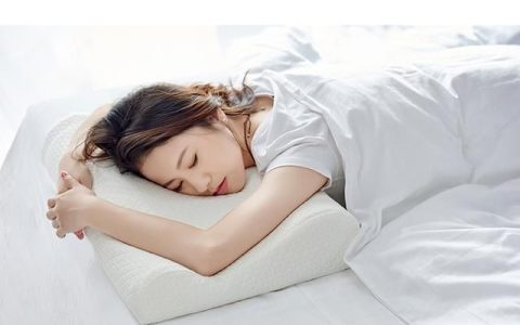 乳胶枕睡久了对人体有害吗(乳胶枕到底对人体有害吗)