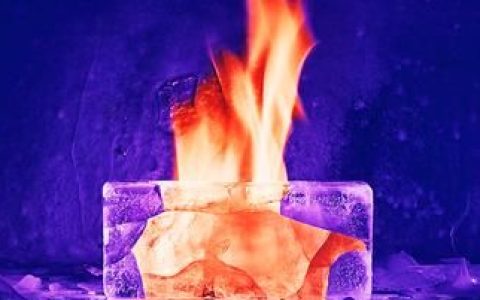 为什么冰块可以燃烧,冰块能燃烧吗