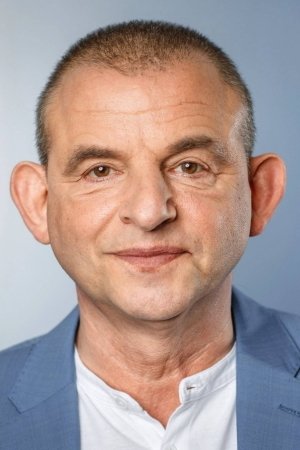 多米尼克·霍卫兹